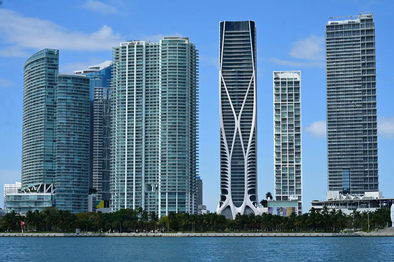Waterfront condo towers on Biscayne Bay in downtown Miami, including Zaha Hadid's One Thousand Museum